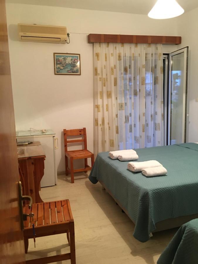 Villa Politis Poros  Extérieur photo