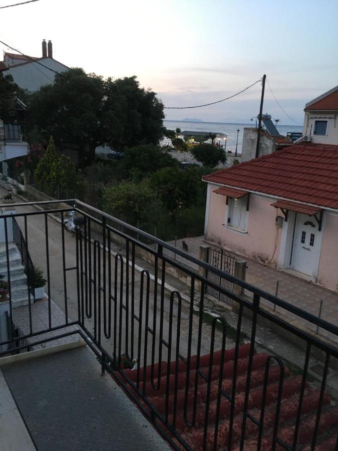 Villa Politis Poros  Extérieur photo