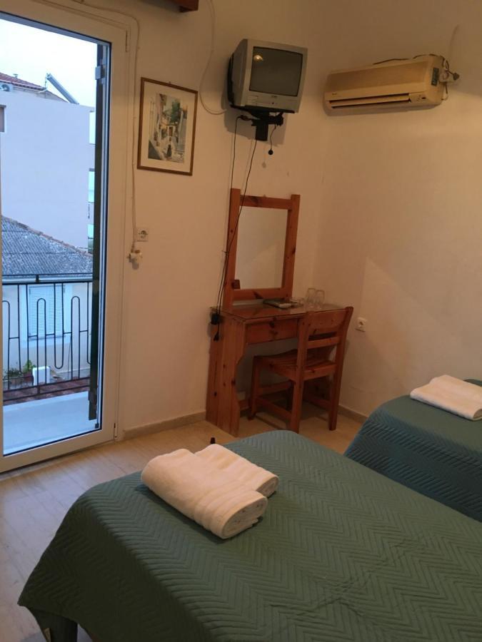 Villa Politis Poros  Extérieur photo